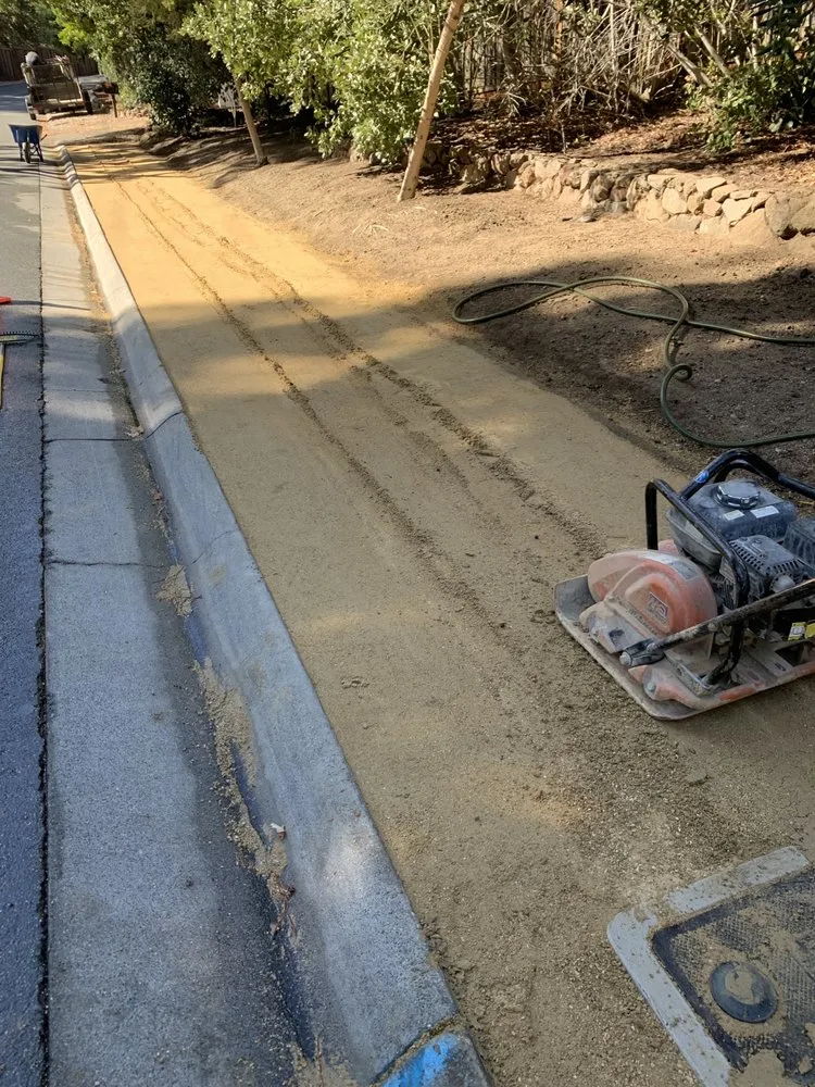 Professional lawn mowing service with custom design in San Mateo, CA by Ignacio Zarco Garden & Landscaping Service