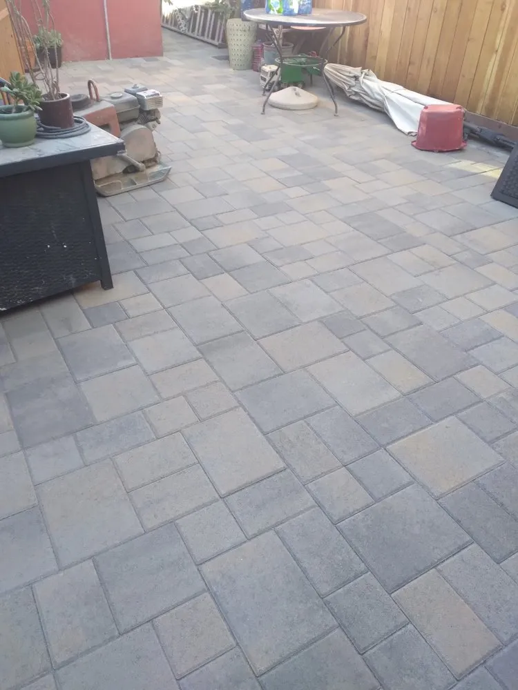 Local residential landscaping experts serving Perris, CA - Ignacio's Tree Service