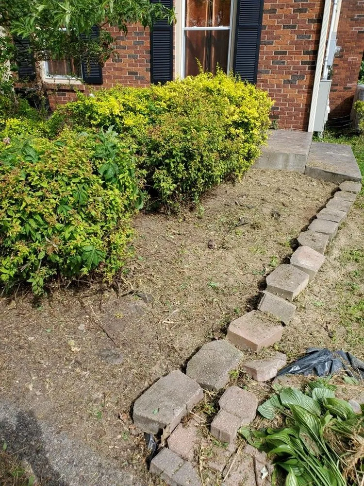 Professional garden landscaping near you across Reedsville, WV - II Busy Bee's Lawn N' Tree Service