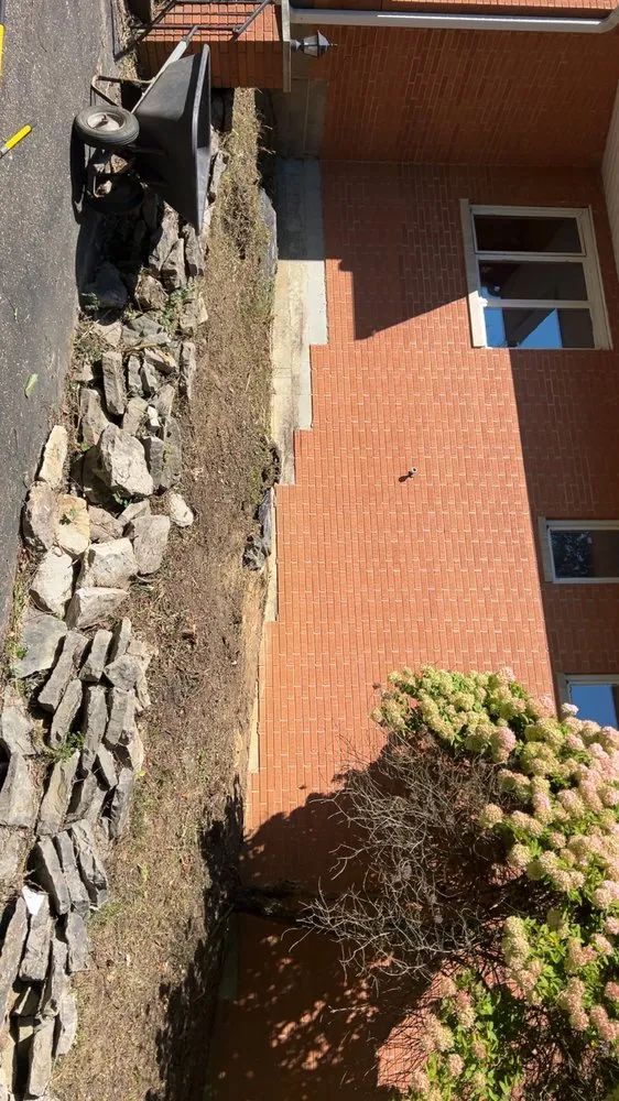 Expert yard maintenance for homes across Lancaster, OH - IJ Services