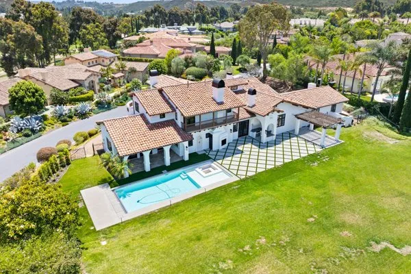 IJAM Landscaping Logo