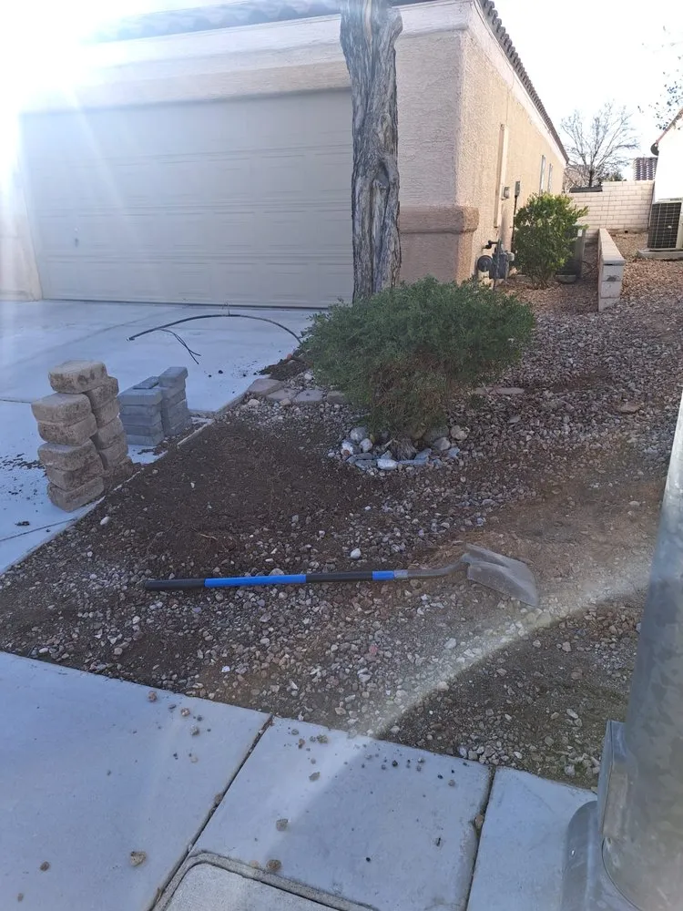 Reliable lawn care service in Las Vegas, NV - Iker landscaping
