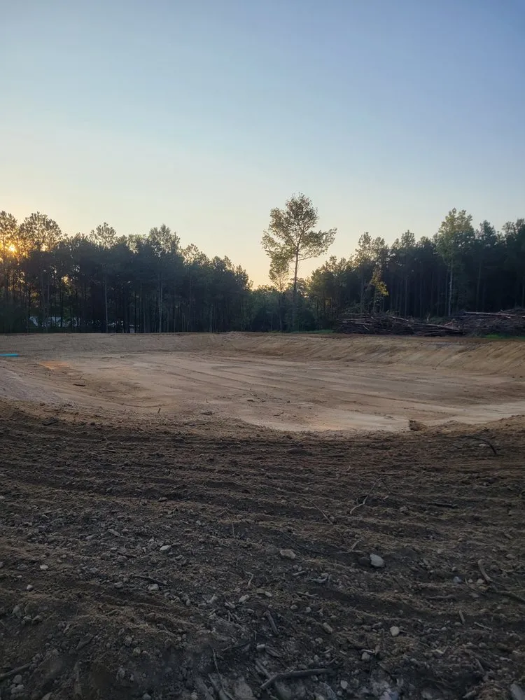 Trusted landscape installation in Lacombe, LA - IL Trucking