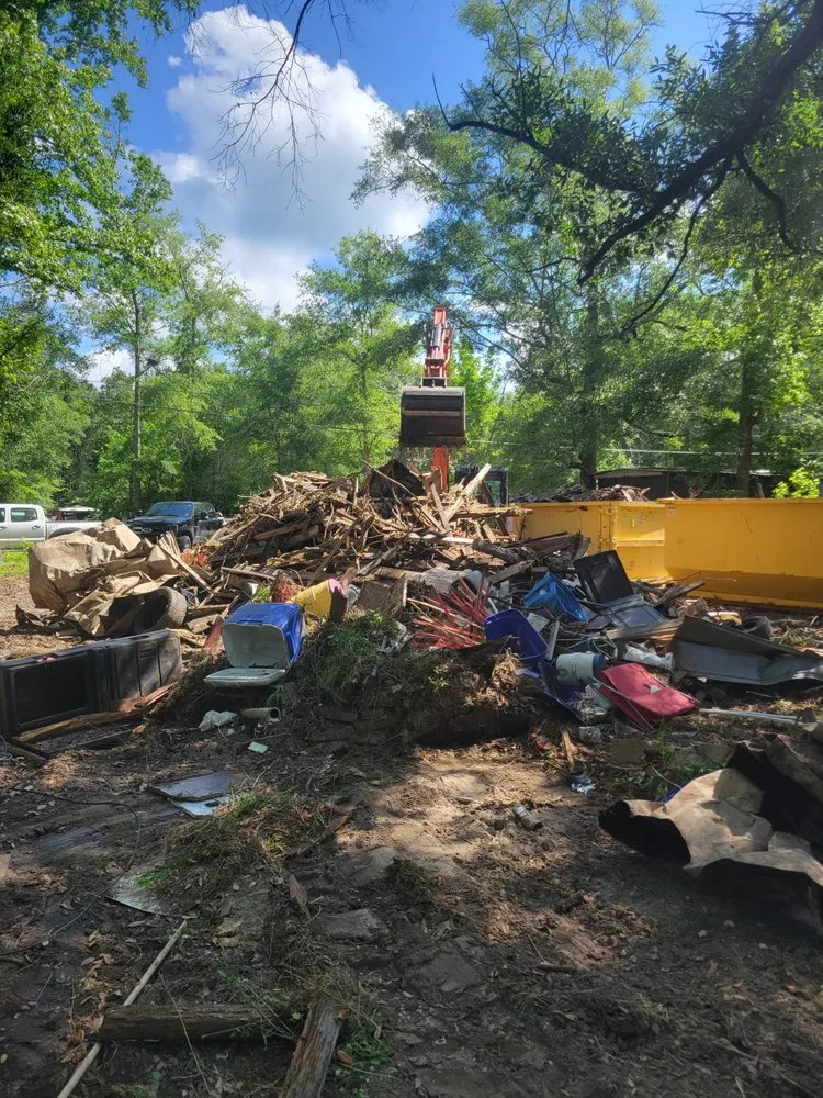 Custom landscape installation in Lacombe, LA by IL Trucking