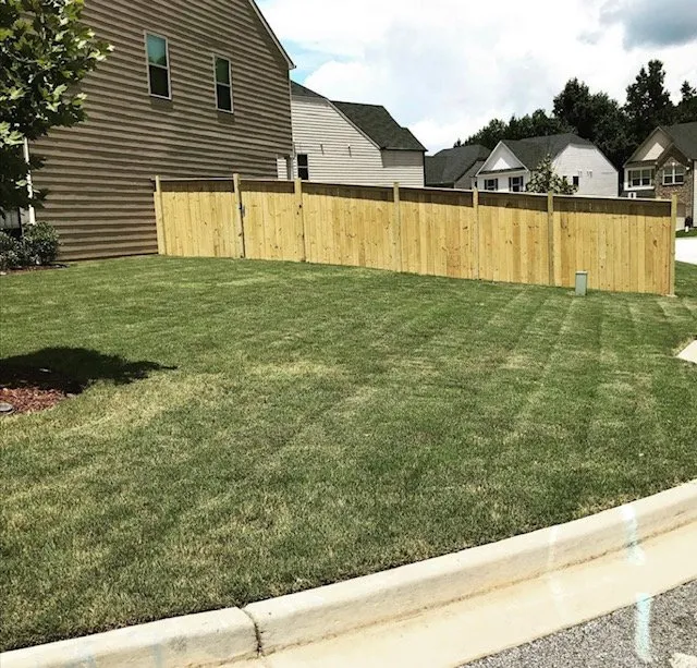 Reliable yard maintenance for residential properties in Lithonia, GA by iLandscape