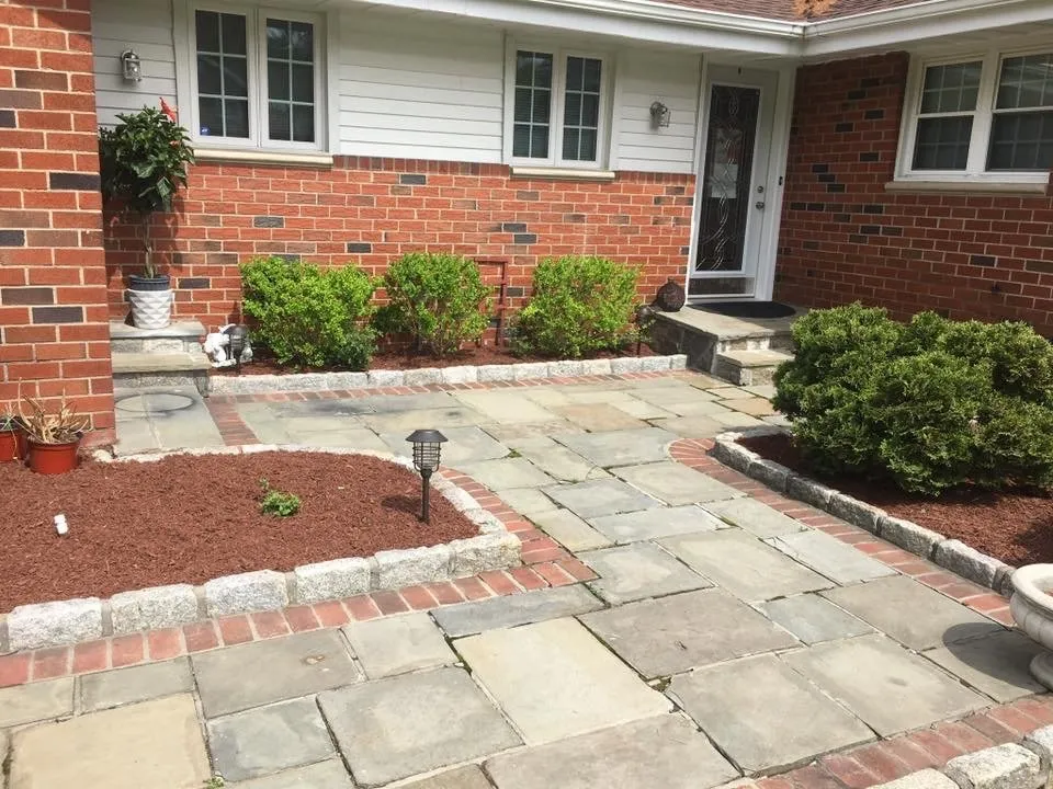 Custom yard cleanup service in Ossining, NY - iLandscape NY