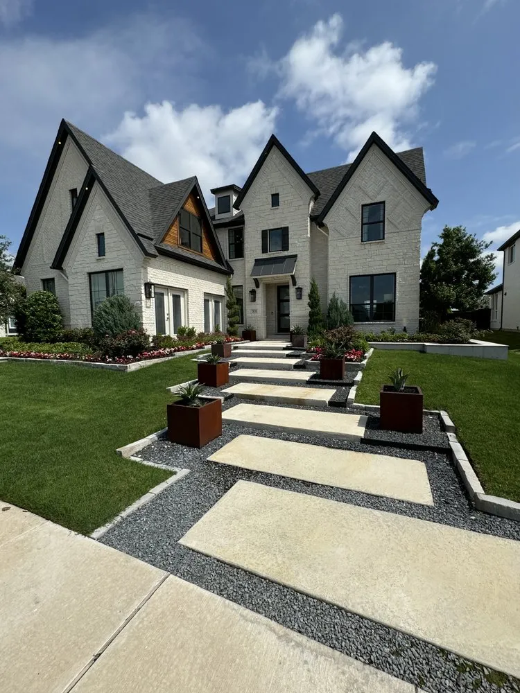 Local lawn mowing service experts serving Saint Johns, FL - ILandscape4U