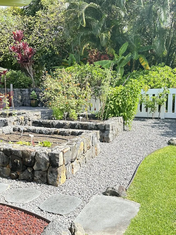 Top-rated landscaping services experts serving Kailua-Kona, HI - Ili Kupono Gardens Nursery & Farm