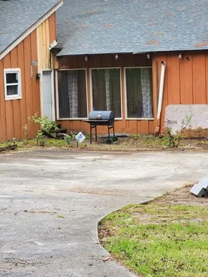 I'll Be Back Landscaping Logo