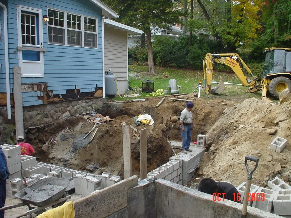 Affordable lawn mowing service in Brookfield, CT by Illescas construction