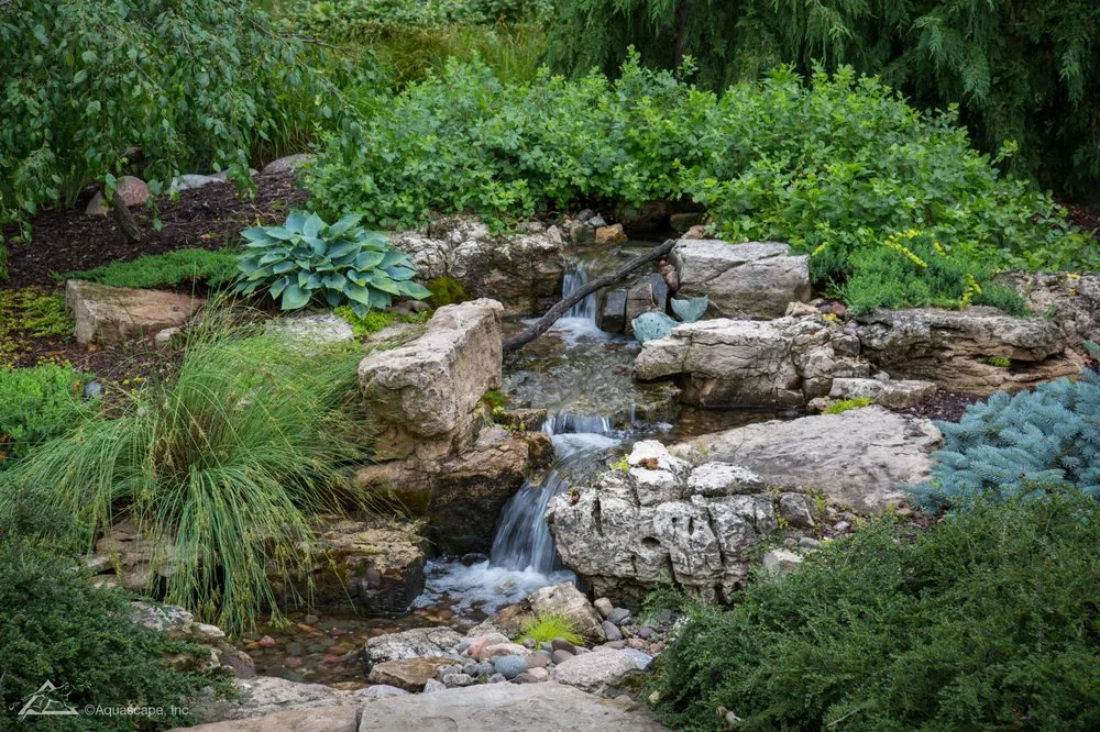 Reliable lawn care service experts serving Schererville, IN - Illiana Water Features