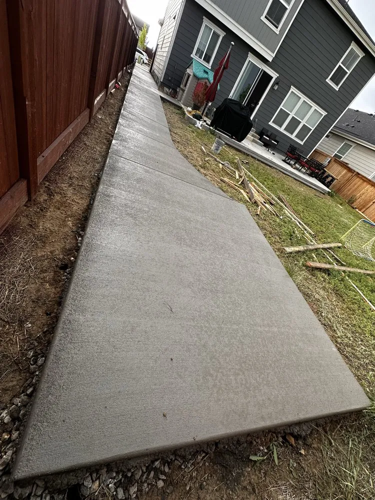 Affordable yard cleanup service experts serving Greeley, CO - ILS Concrete & Landscaping