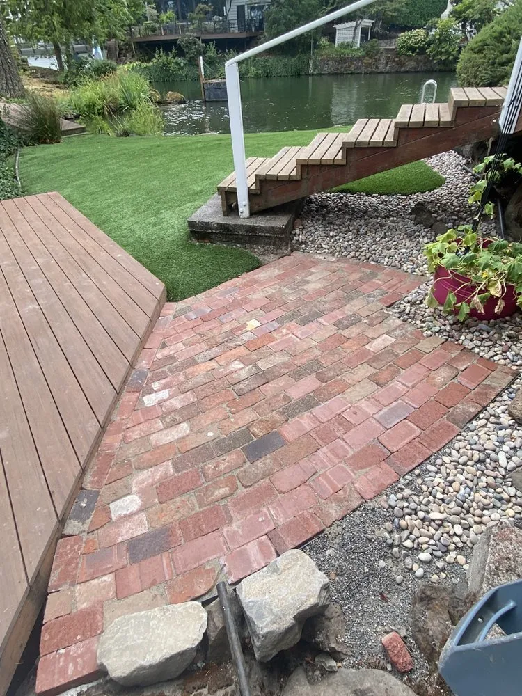 Reliable landscaping services with custom design in Beaverton, OR by I&M Landscsping