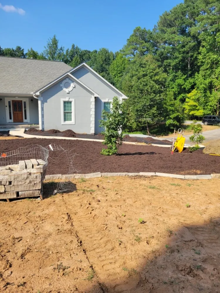 Professional yard cleanup service in Kennesaw, GA - Image Landscape Services