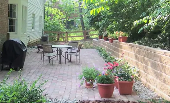 Professional lawn care service in Burlington, KY - Images Advantage Group