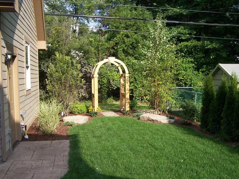 Custom landscape installation in Milford, MI by Images Landscaping & Construction