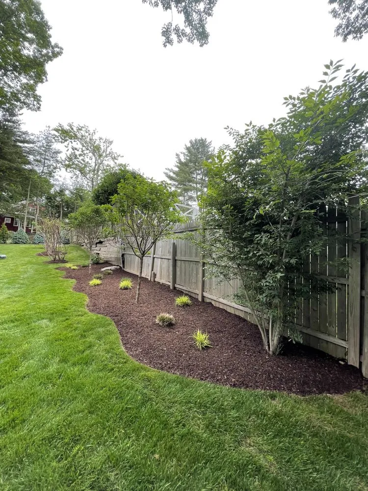 Professional yard cleanup service experts serving Fairfield, CT - Imagine and Create Landscaping