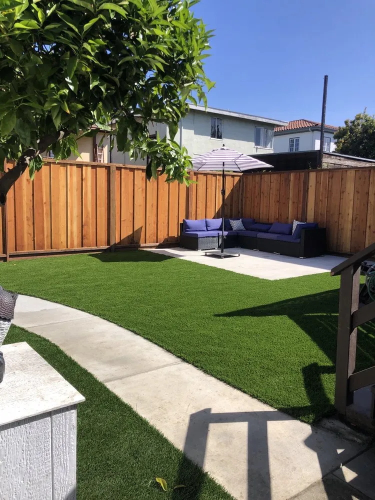 Professional lawn care service with custom design in Oakland, CA by Imagine Landscaping