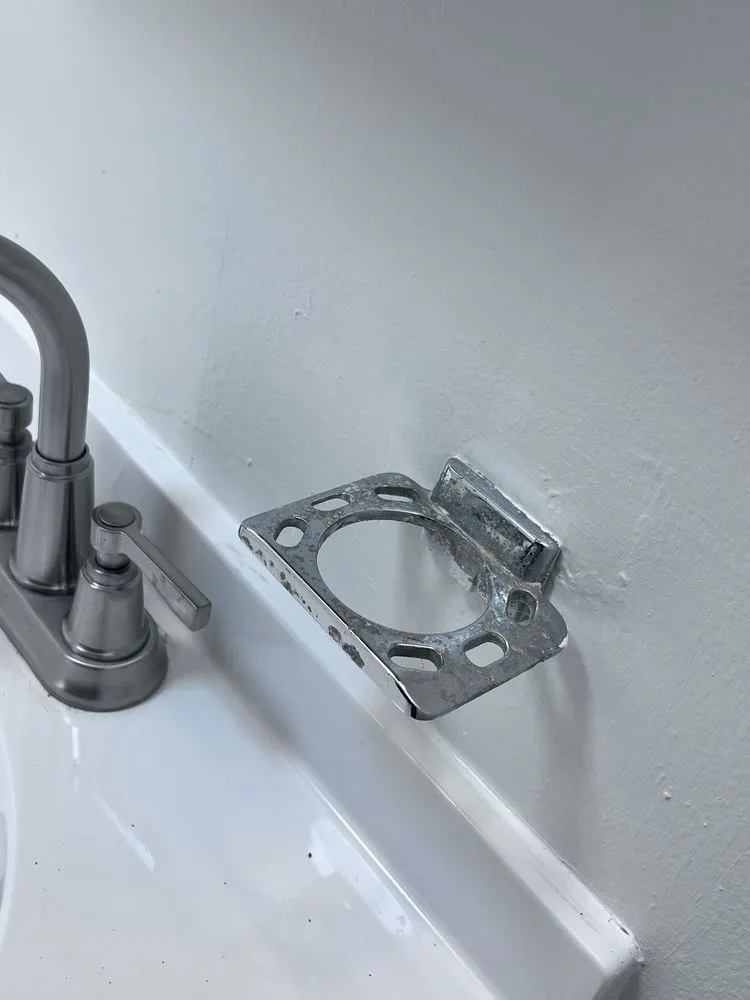 Trusted lawn mowing service for beautiful yards across Philadelphia, PA - Imfly Volaro