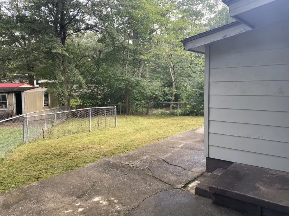 Local landscape installation in Little Rock, AR - Immaculate lawn and landscaping