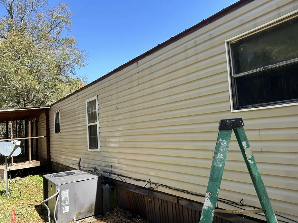 Local yard maintenance for homes in Milton, FL by Immaculate Lawn Service