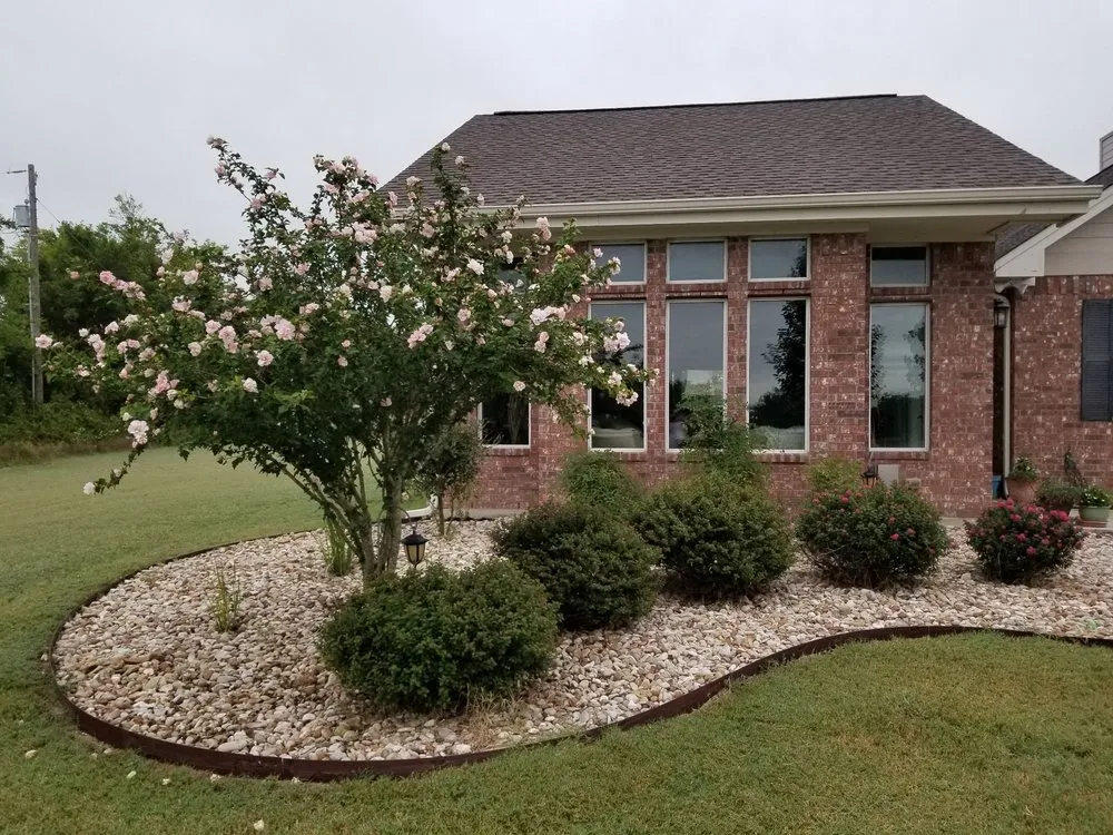 Custom landscape design in Leander, TX by Immaculate Outdoor