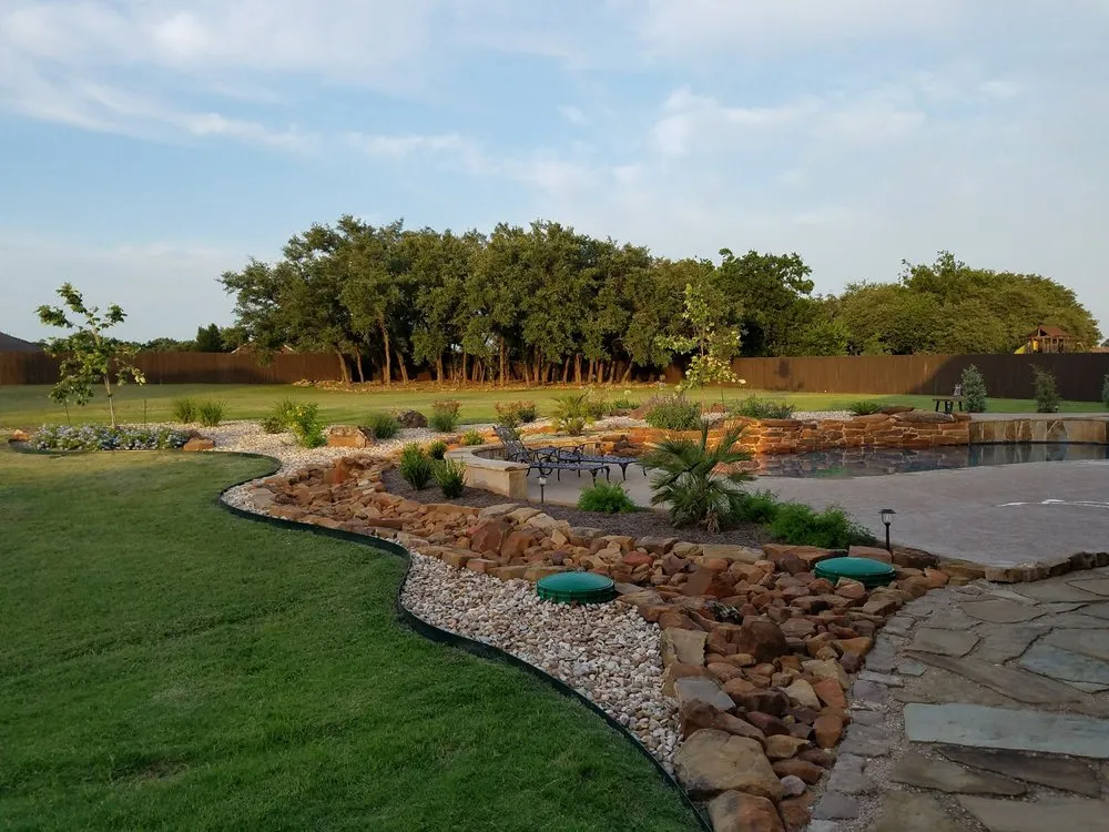 Top-rated lawn mowing service in Leander, TX by Immaculate Outdoor