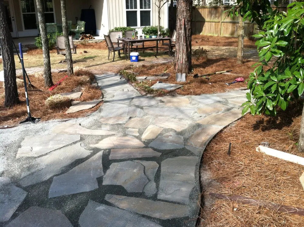Expert garden landscaping in Wilmington, NC by iMOW Lawn Services