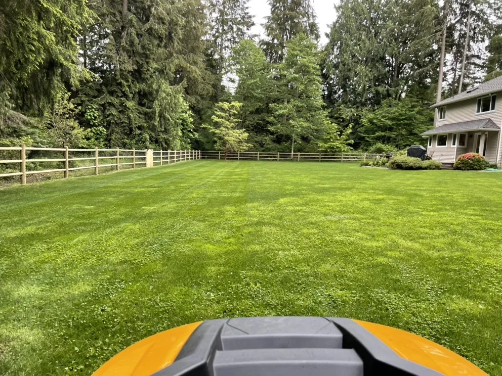 Top-rated outdoor landscaping with custom design in Snohomish, WA by iMow