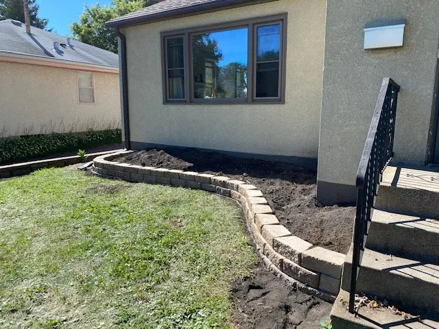 Expert garden landscaping in Minneapolis, MN by iMowediT