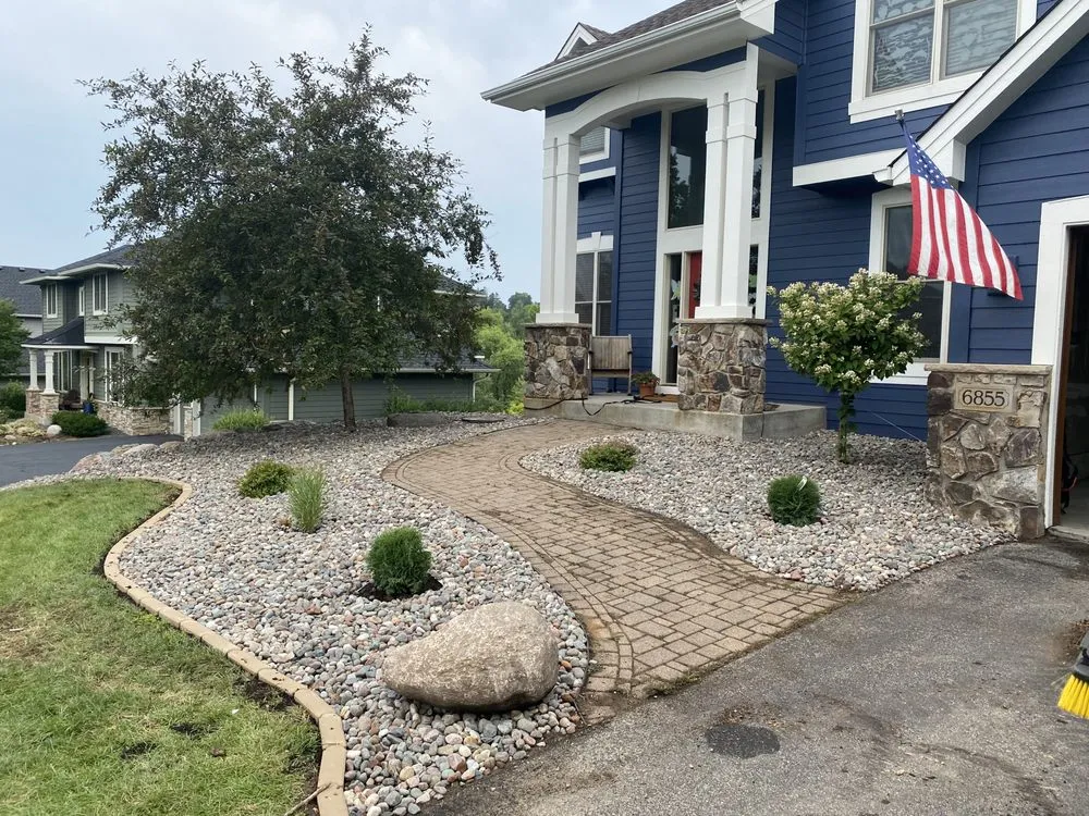 Local landscape installation for beautiful yards across Minneapolis, MN - iMowediT