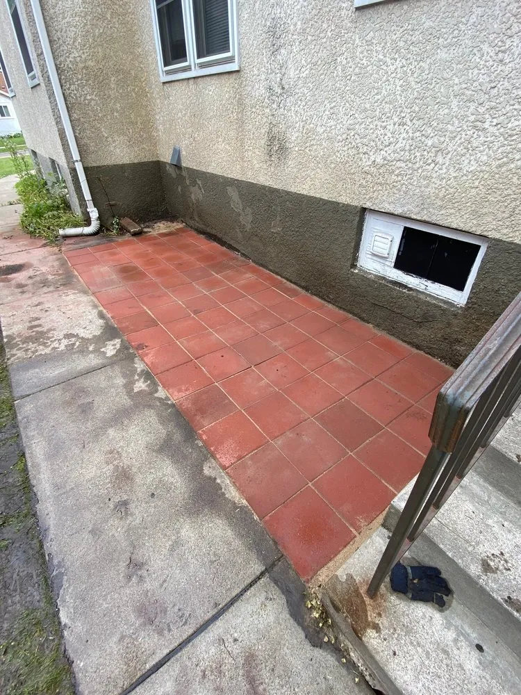 Professional outdoor landscaping with custom design in Minneapolis, MN by iMowediT