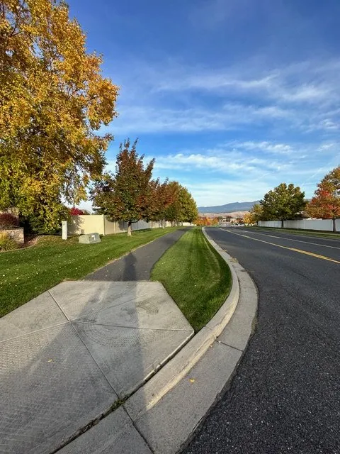 Professional landscape installation for year-round maintenance across Spokane Valley, WA - Impeccable Landscapes