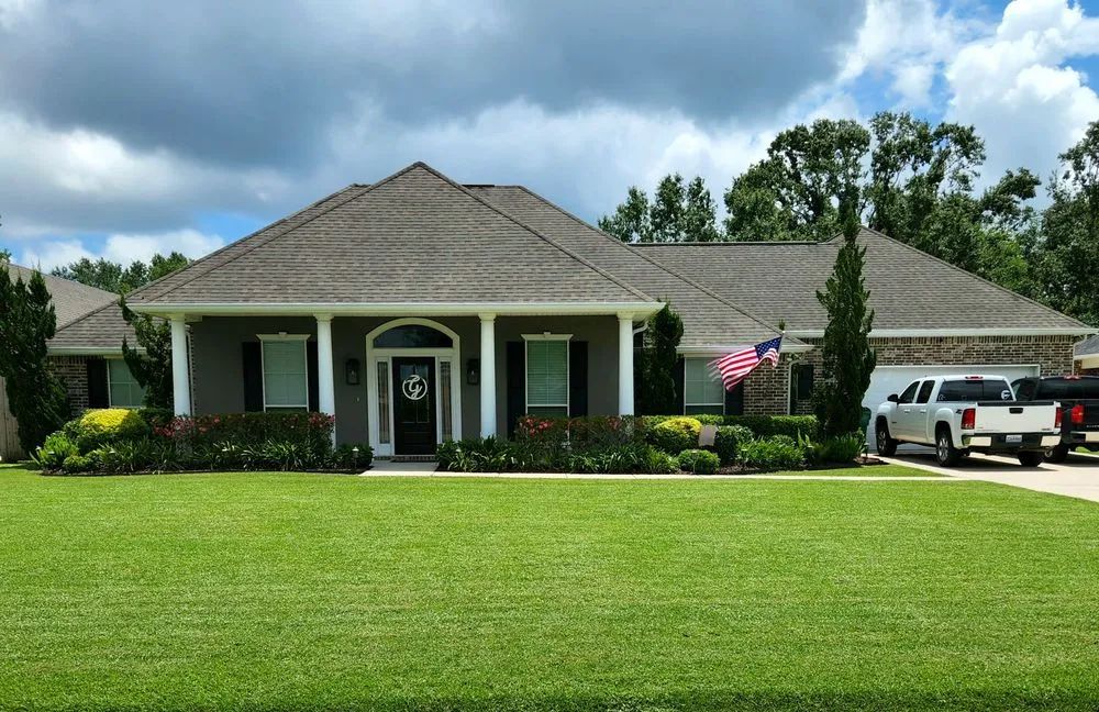 Top-rated garden landscaping for year-round maintenance across Hahnville, LA - Impeccable Lawn Care