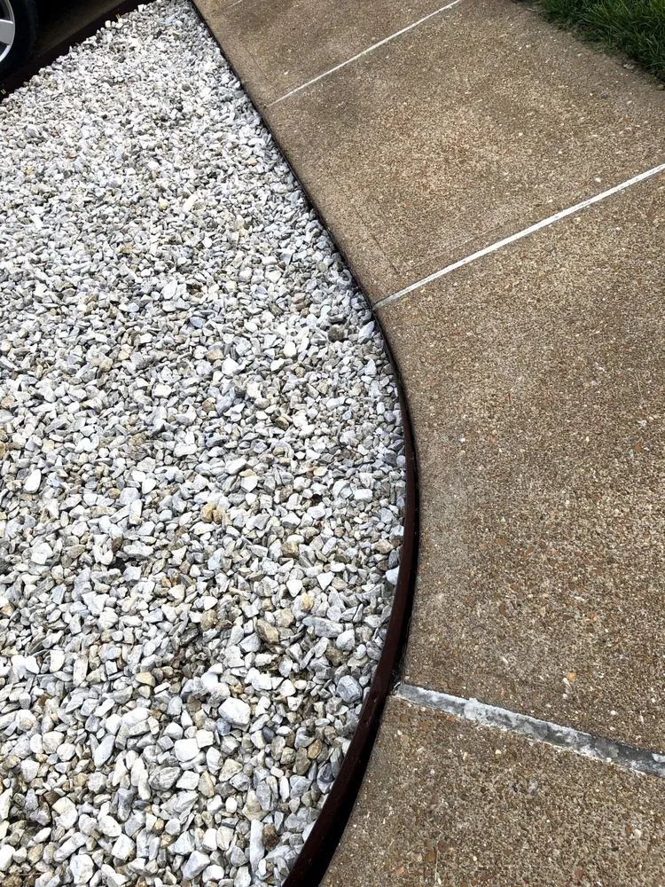 Affordable yard cleanup service for homes in Imperial, MO by Imperial Landscaping