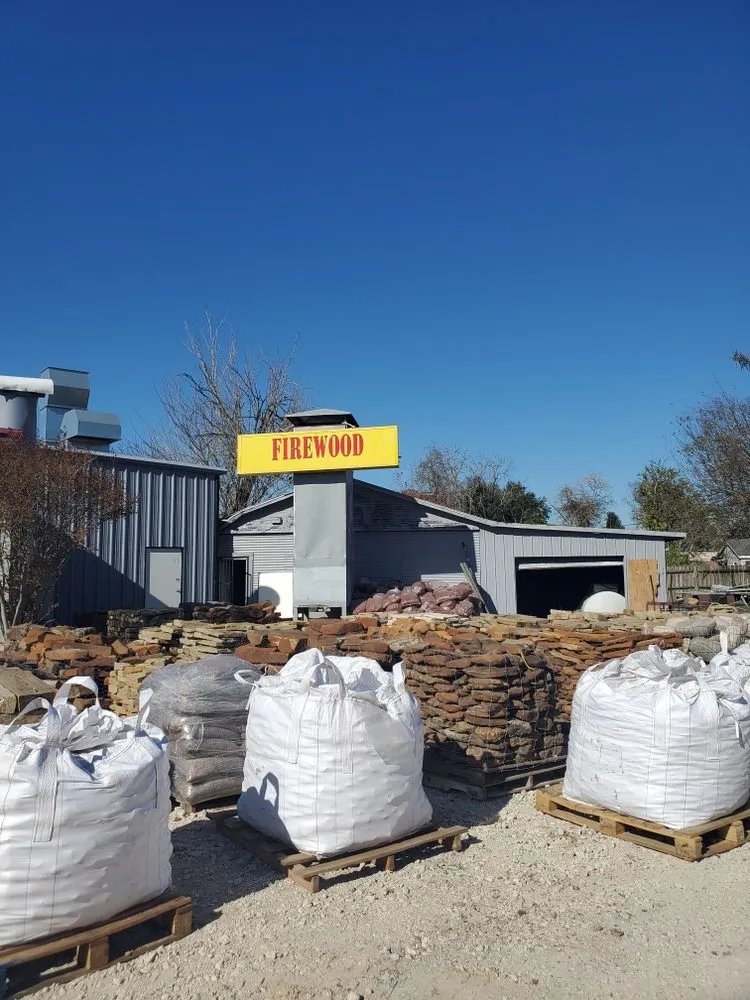 Affordable yard cleanup service for beautiful yards in La Marque, TX by Imperial Landscaping