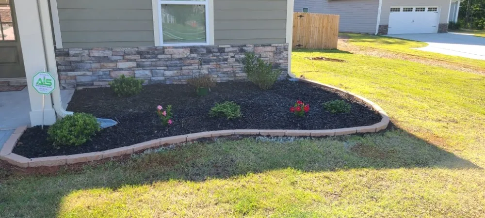 Trusted yard maintenance in Dallas, GA by Imperial Lawn Care