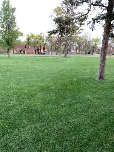 Reliable landscape installation experts serving Edmond, OK - Imperial Lawns