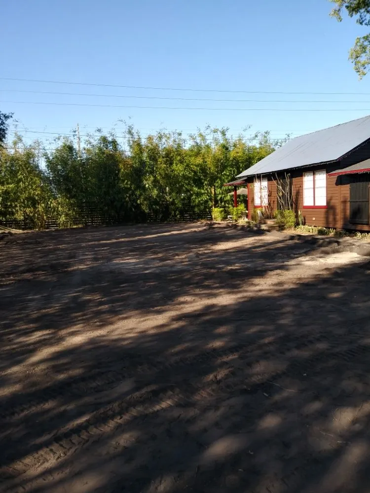 Professional lawn care service in Deltona, FL - Imperial Property Solutions