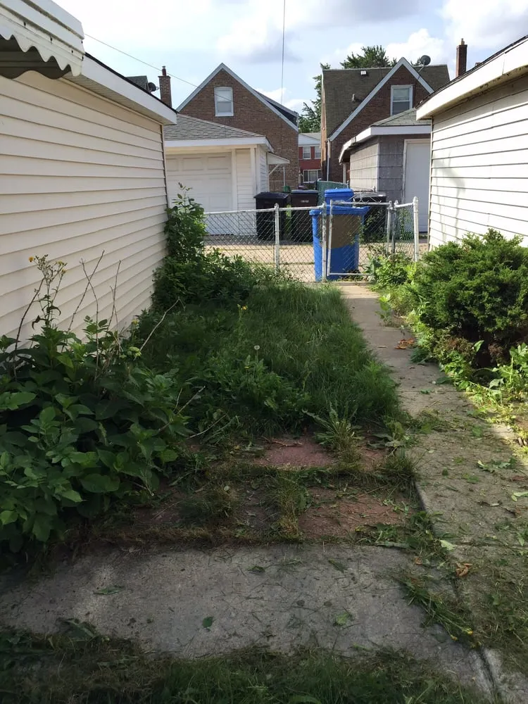 Professional yard maintenance with custom design in Blue Island, IL by Imperial Services HVAC & Lawn Service