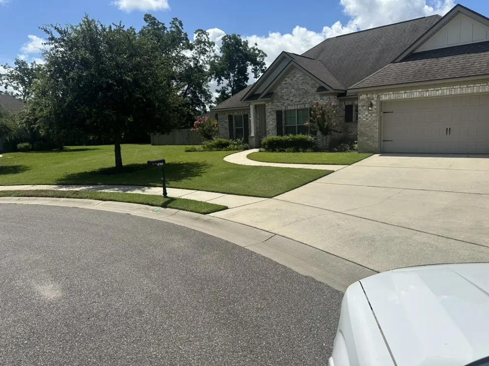 Top-rated garden landscaping for homes in Spanish Fort, AL by Improvements R Us