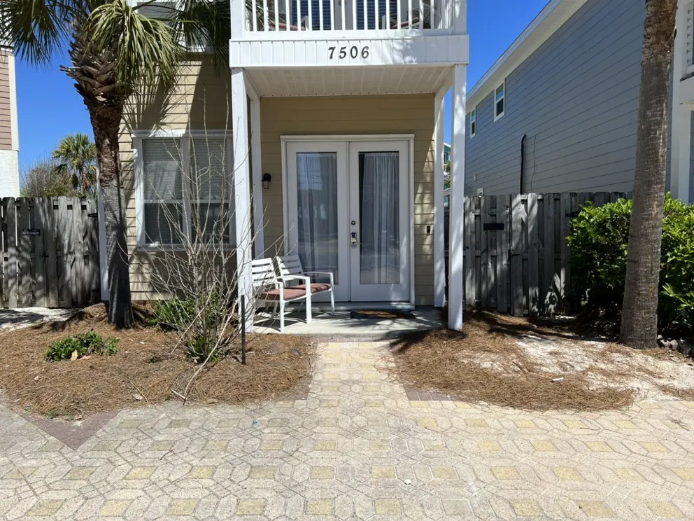 Professional landscape design for homes in Panama City, FL by In & Out Pressure Washing & Landscaping