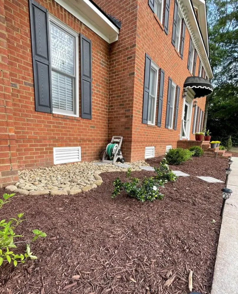 Affordable landscape design for residential properties in Florence, SC by In A Jiffy