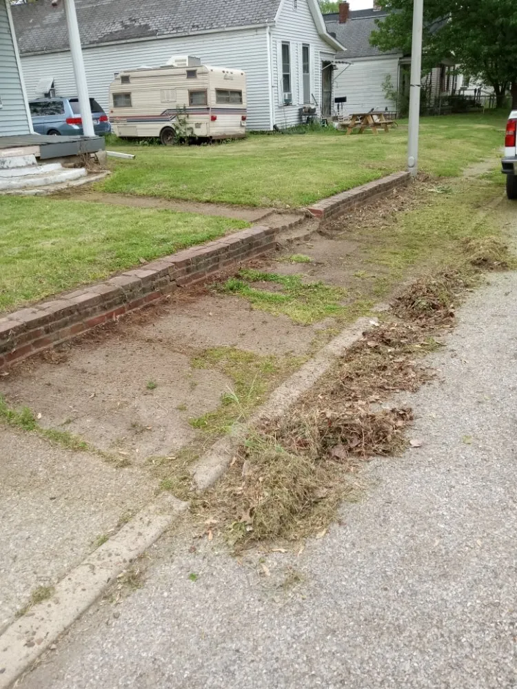 Professional landscape design in Evansville, IN - In D Cutz