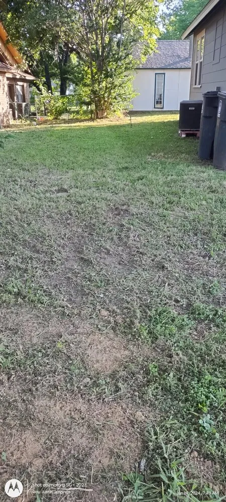 Reliable yard maintenance near you in Durant, OK by In His Honor Lawn Care Service