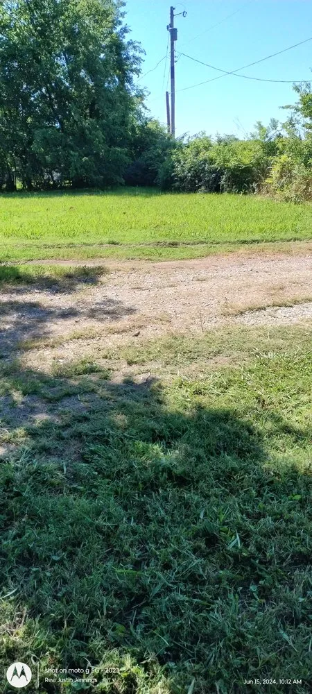 Trusted landscape design in Durant, OK - In His Honor Lawn Care Service