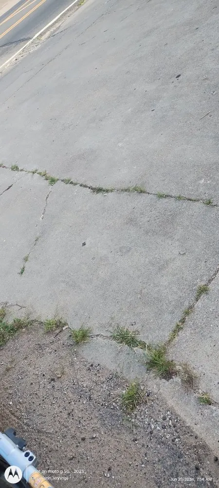 Reliable lawn care service in Durant, OK - In His Honor Lawn Care Service