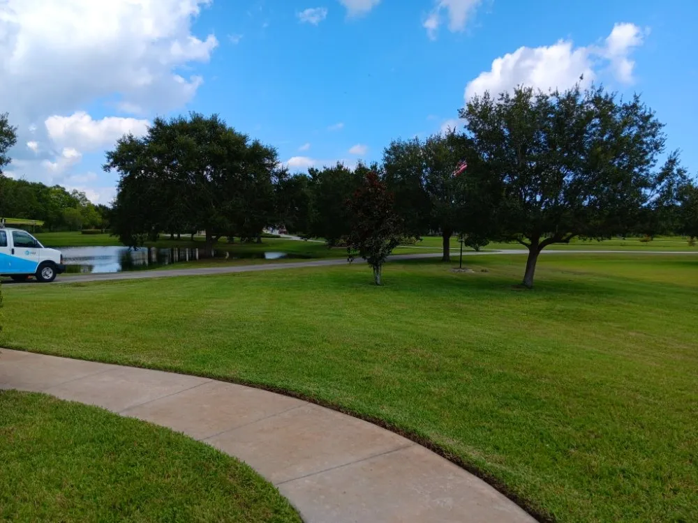 Professional outdoor landscaping experts serving Vero Beach, FL - In The Cut Landcaping