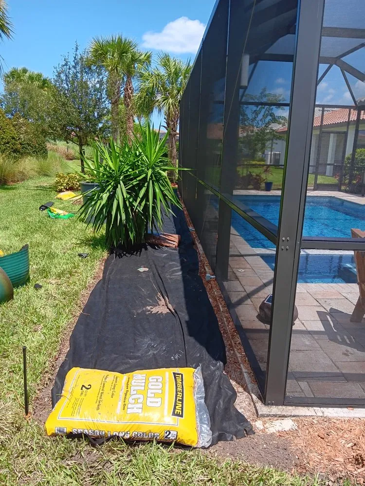 Custom lawn mowing service experts serving Vero Beach, FL - In The Cut Landcaping