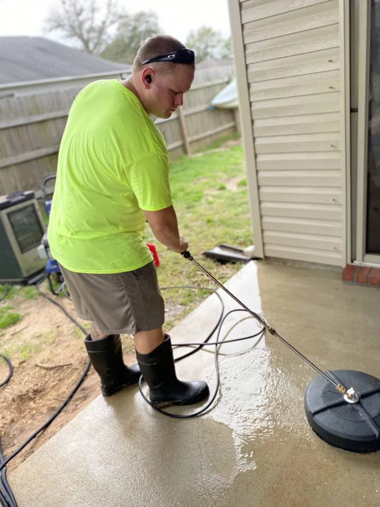 Professional landscape design in Milton, FL by In The Green